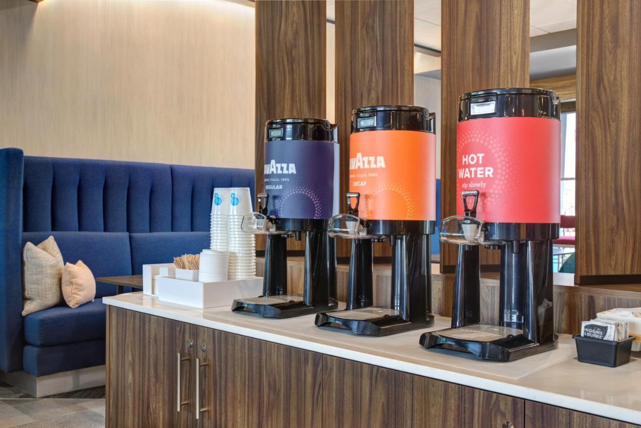 ホテル Tru By Hilton Toronto Airport West ミシサガ エクステリア 写真
