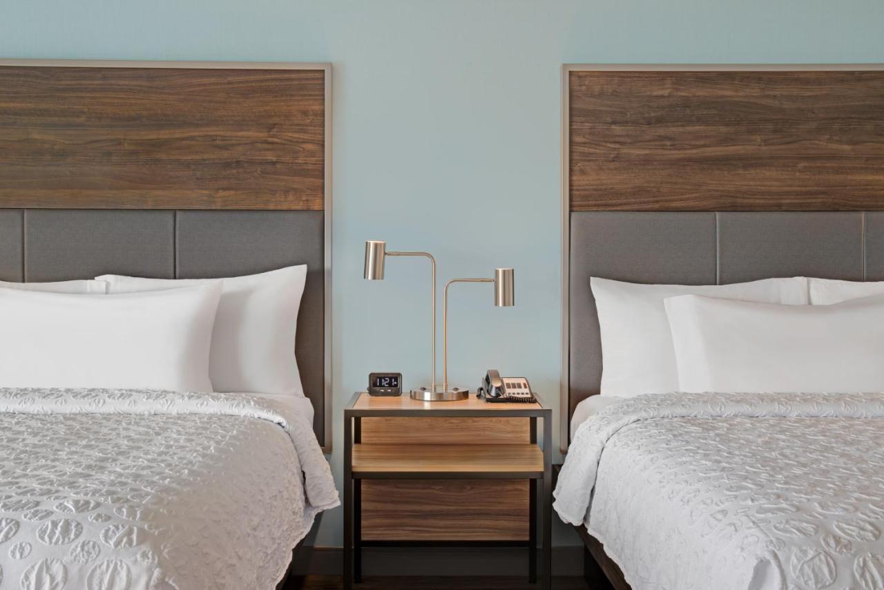 ホテル Tru By Hilton Toronto Airport West ミシサガ エクステリア 写真