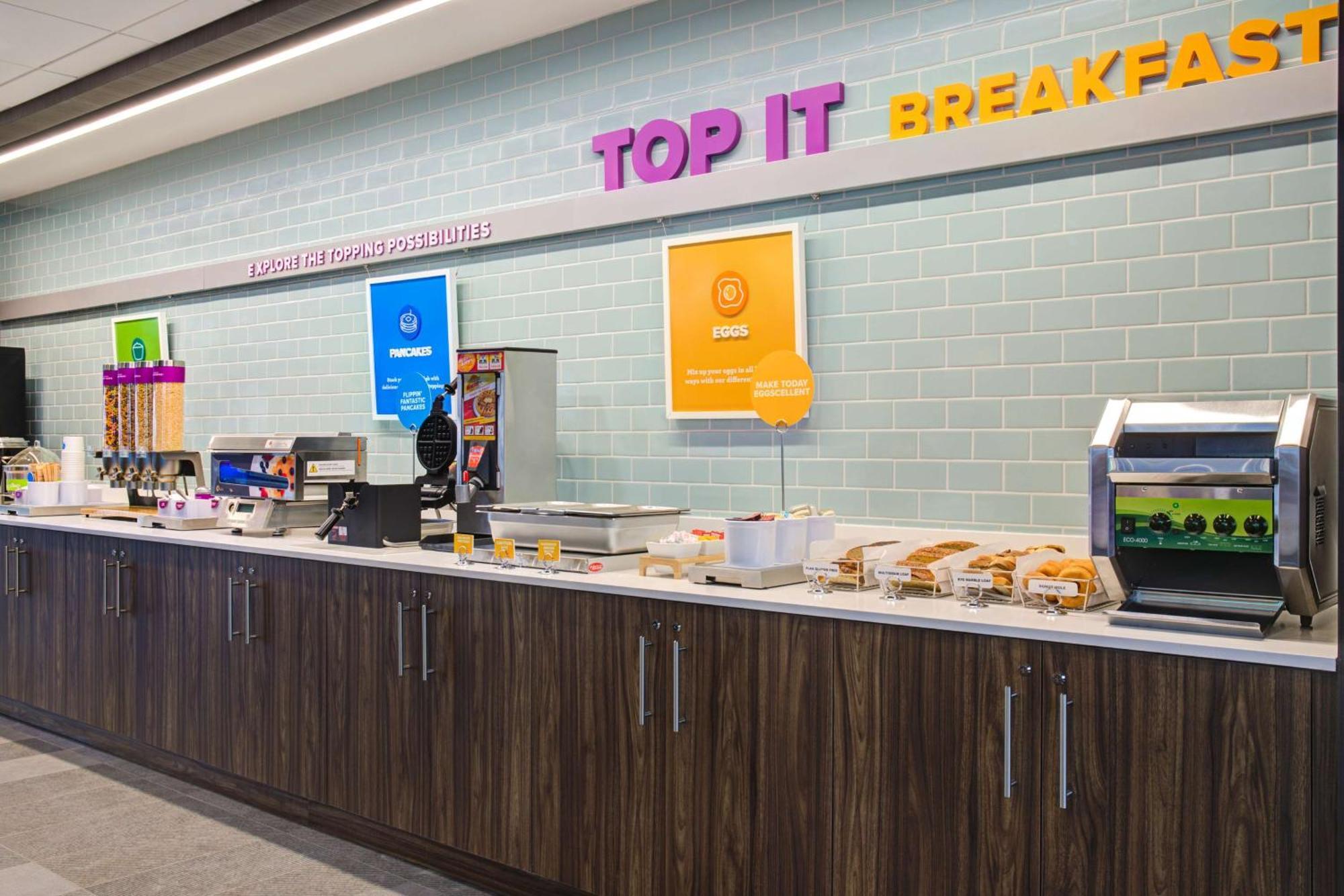 ホテル Tru By Hilton Toronto Airport West ミシサガ エクステリア 写真